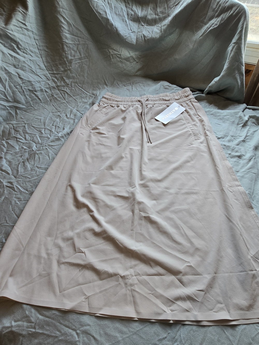 Athleta A-Line Maxi Skirt in Light Taupe W/ Pockets